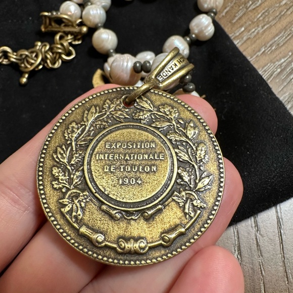 French Kande Bronze Medallion Necklace with Pearl Beads - Picture 2 of 6